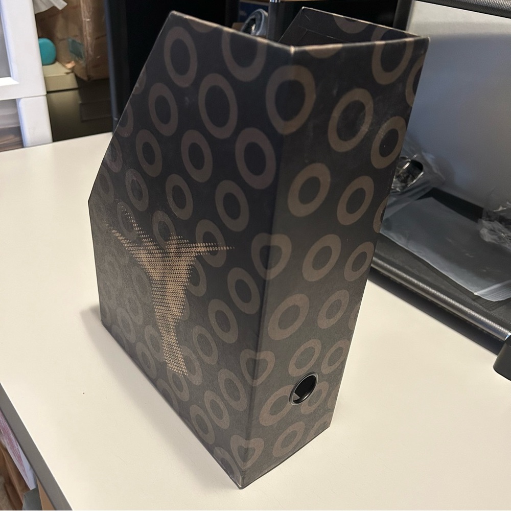 Free item: magazine storage box file holder